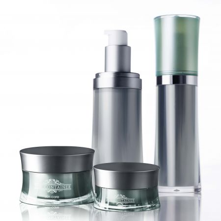 Ensemble de collection de bouteilles ovales et de pots cosmétiques - Ensemble de collection de bouteilles en forme ovale et de pots cosmétiques translucides