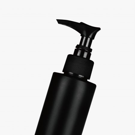 Bouteille cosmétique en PE et PP - Bouteille cosmétique en PE et PP