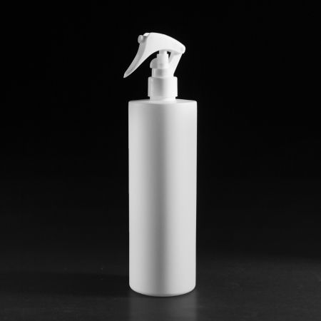 Combinaison de pulvérisateur à gâchette et de bouteille